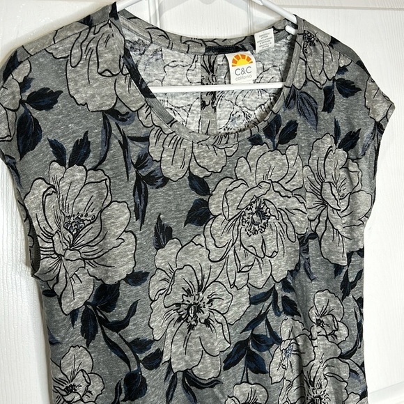 C&C California‎ Linen Button Back Shirt Women's Medium Gray Black Floral - Picture 4 of 6